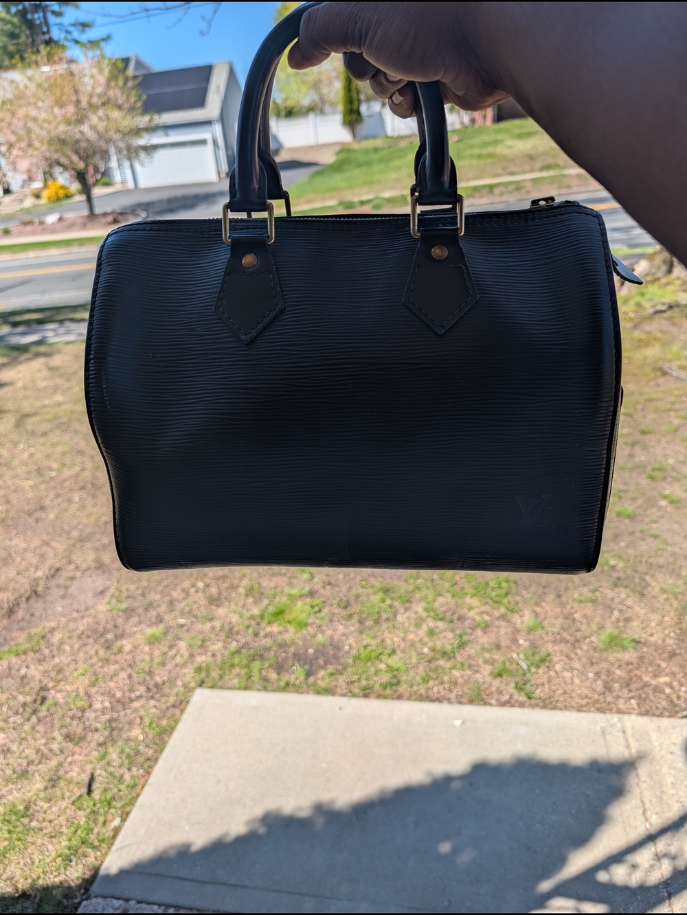 Louis Vuitton Black Epi Leather Speedy 25